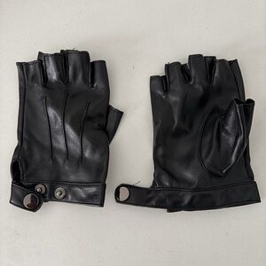 Black Leather Fingerless Gloves